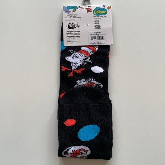 Dr. Seuss Cat in the Hat Black Crew Socks, Unisex - Picture 3 of 4